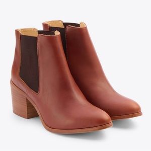 Nisolo Leather Heeled Chelsea Boot